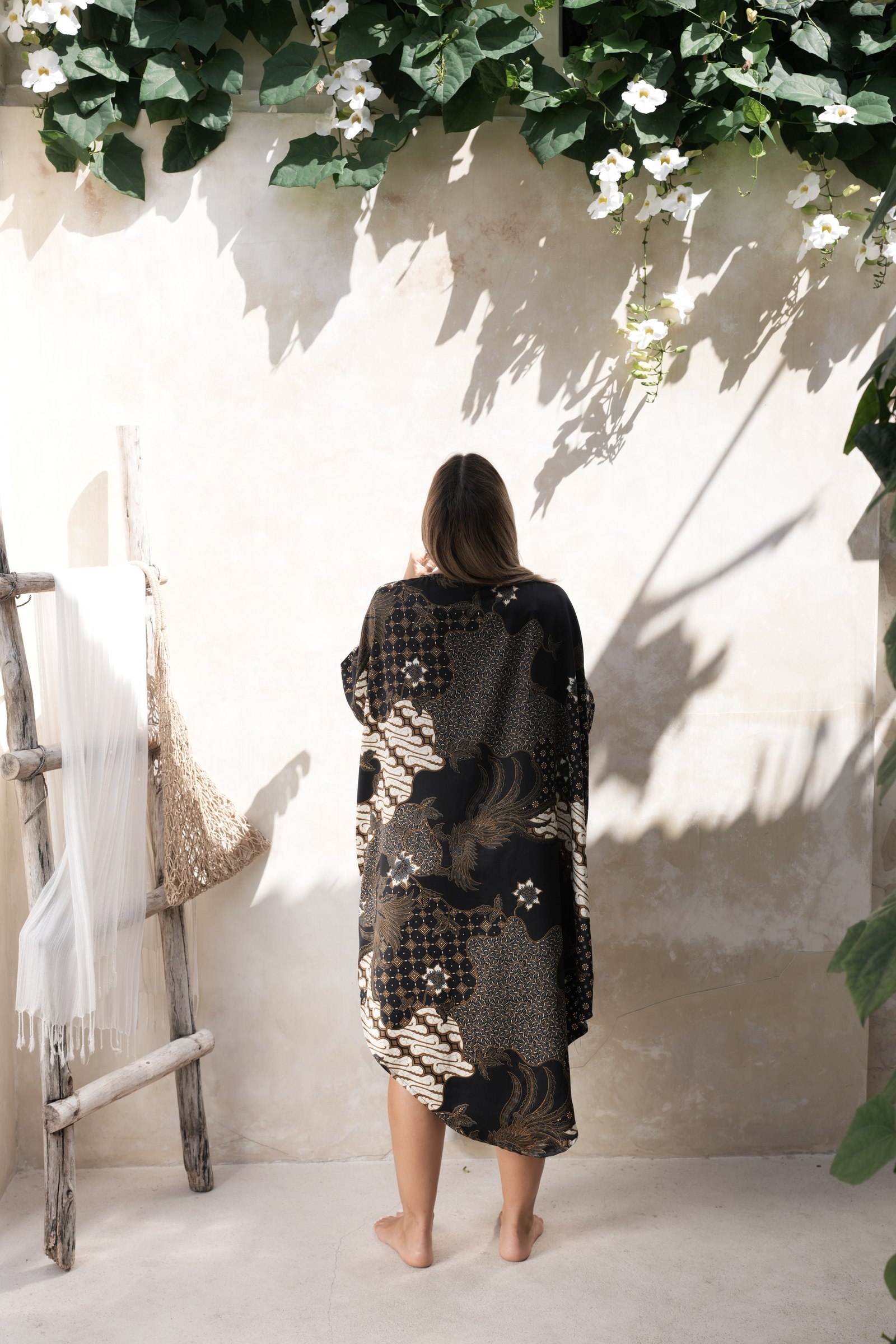 SESEH KIMONO — back